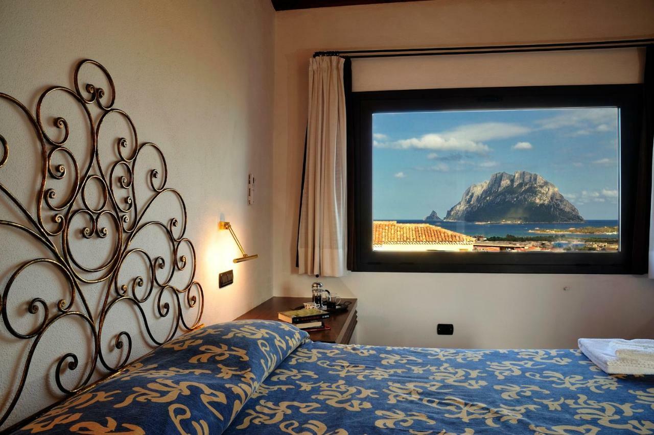Residence L'Ea Di Lavru - Appartamenti Mono-Bilo-Trilocali Porto San Paolo  Eksteriør billede