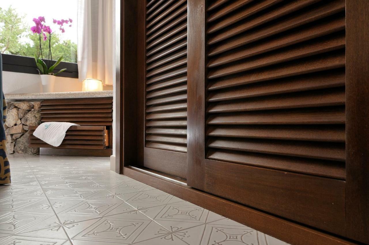 Residence L'Ea Di Lavru - Appartamenti Mono-Bilo-Trilocali Porto San Paolo  Eksteriør billede