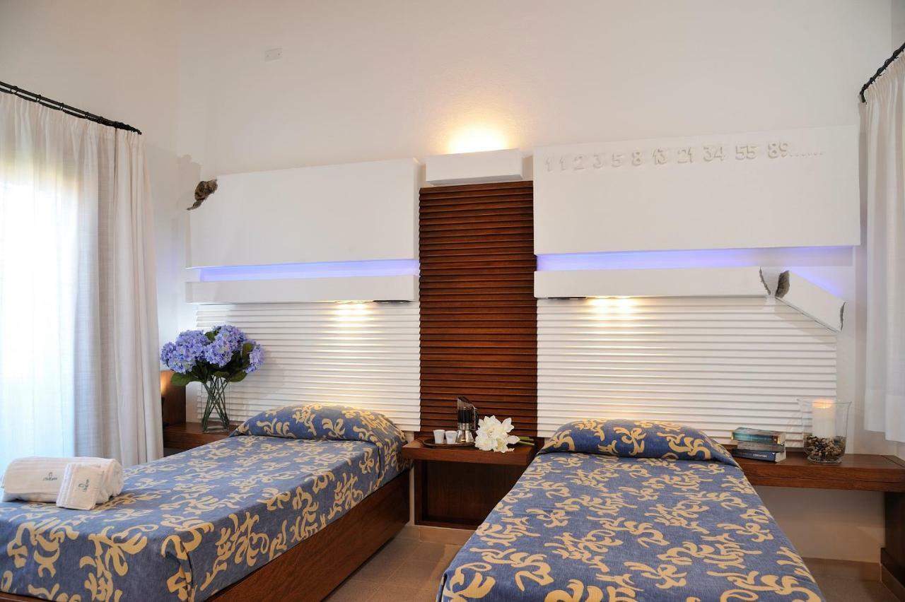 Residence L'Ea Di Lavru - Appartamenti Mono-Bilo-Trilocali Porto San Paolo  Eksteriør billede