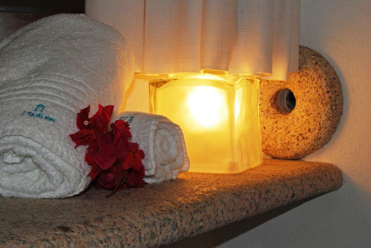 Residence L'Ea Di Lavru - Appartamenti Mono-Bilo-Trilocali Porto San Paolo  Eksteriør billede
